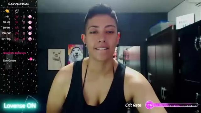 Image 2 of aleja12_13 Stream on Chaturbate on 21 months ago