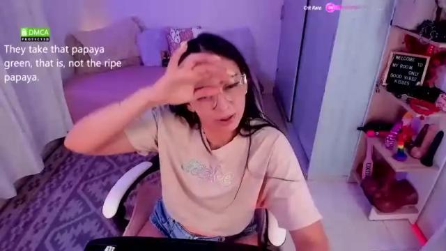 Image 12 of aleja24evans Stream on Chaturbate on 17 months ago