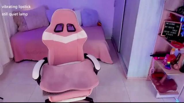 Image 12 of aleja24evans Stream on Chaturbate on 17 months ago