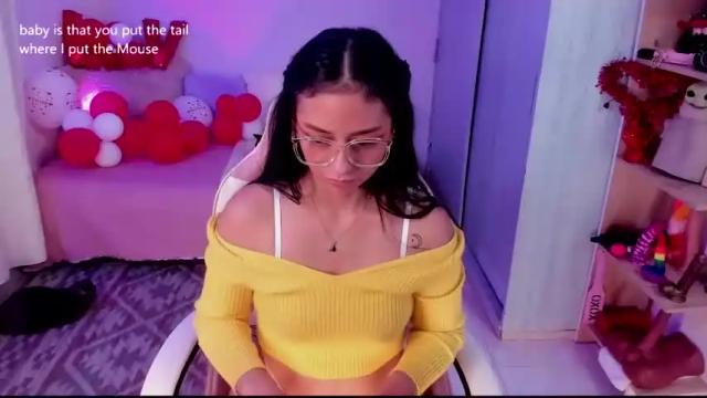 Thumbnail 3, aleja24evans's Stream at Chaturbate, 16 months ago