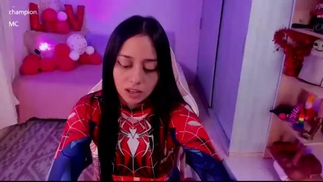 Image 6 of aleja24evans Stream on Chaturbate on 16 months ago