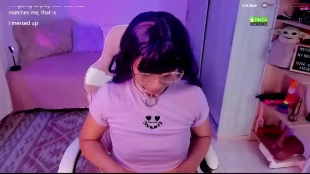 Image 8 of aleja24evans Stream on Chaturbate on 15 months ago