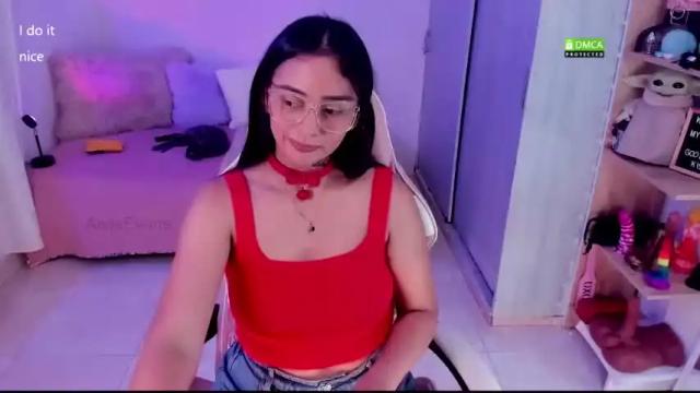 Image 3 of aleja24evans Stream on Chaturbate on 14 months ago