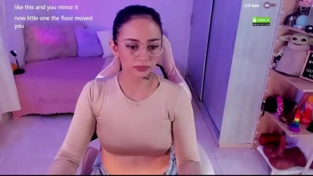 Image 2 of aleja24evans Stream on Chaturbate on 14 months ago