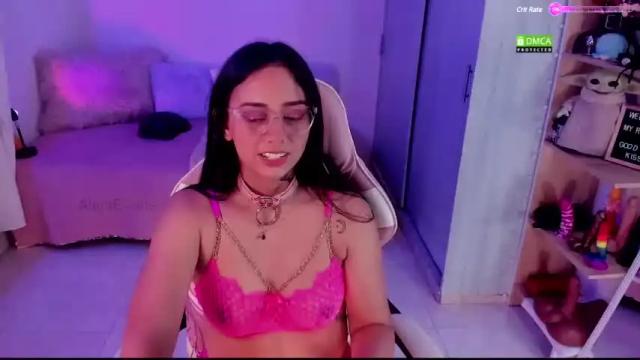 Image 7 of aleja24evans Stream on Chaturbate on 14 months ago