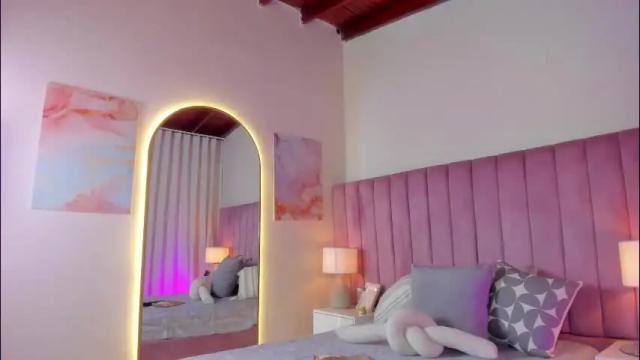 Thumbnail 1, aleja_arango's Stream at Chaturbate, 1 month ago