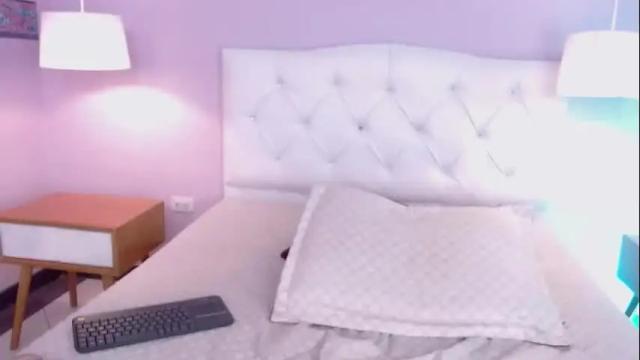 Image 10 of aleja_gh1 Stream on Chaturbate on 21 days ago