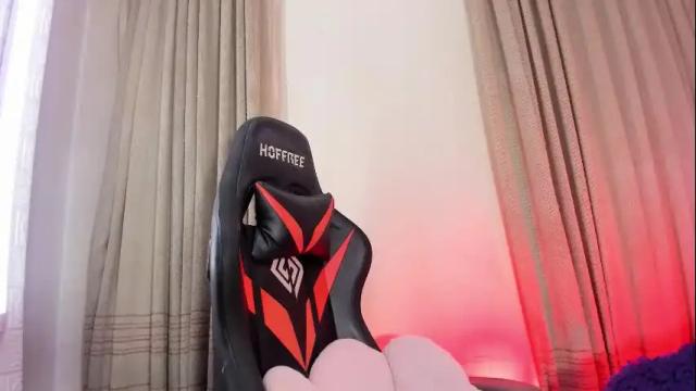 Image 10 of aleja_hill Stream on Chaturbate on 1 month ago