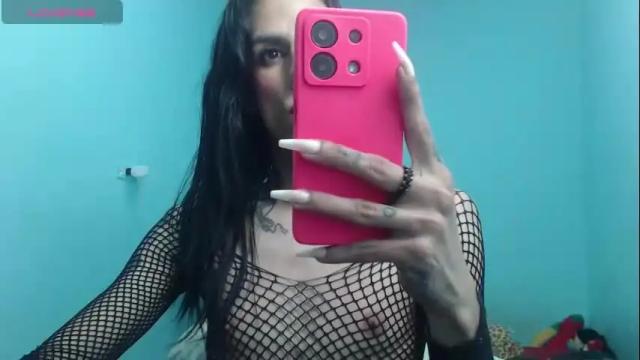 Image 6 of aleja_hornet Stream on Chaturbate on 1 month ago