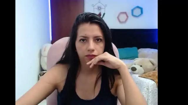 Image 3 of aleja_naugthy Stream on Chaturbate on 20 months ago