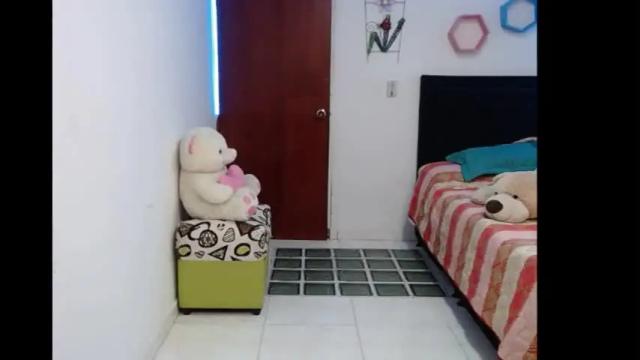 Thumbnail 1, aleja_naugthy's Stream at Chaturbate, 19 months ago