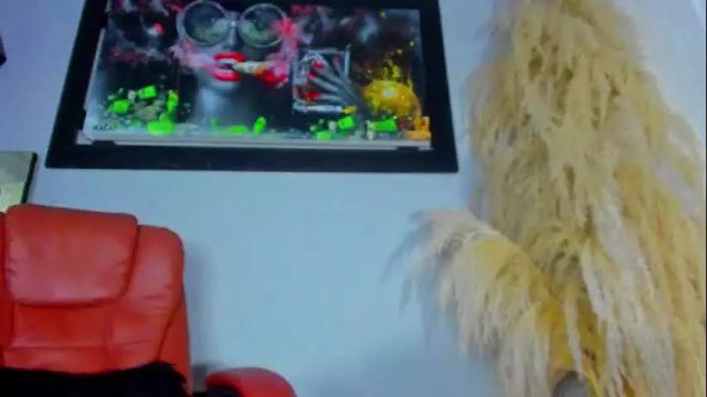 Image 10 of aleja_rogers996 Stream on Chaturbate on 1 month ago