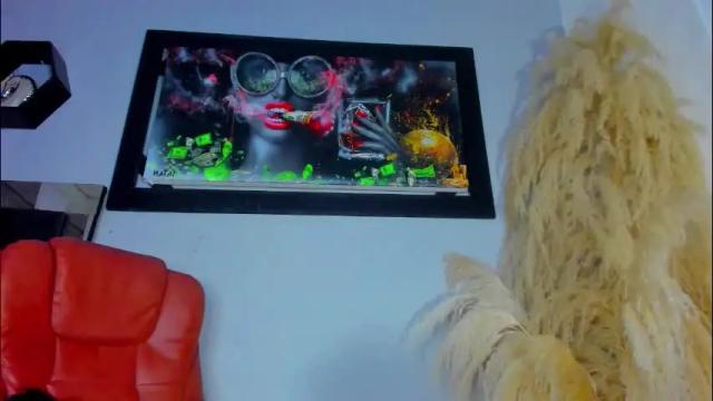 Image 3 of aleja_rogers996 Stream on Chaturbate on 2 days ago