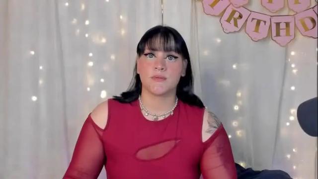 Image 8 of aleja_rossi Stream on Chaturbate on 1 month ago