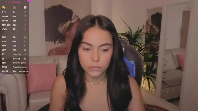 Image 8 of alejaa___ Stream on Chaturbate on 1 month ago