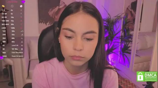 Image 2 of alejaa___ Stream on Chaturbate on 1 month ago