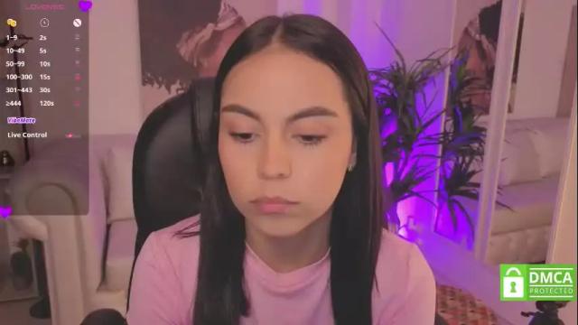 Image 3 of alejaa___ Stream on Chaturbate on 1 month ago