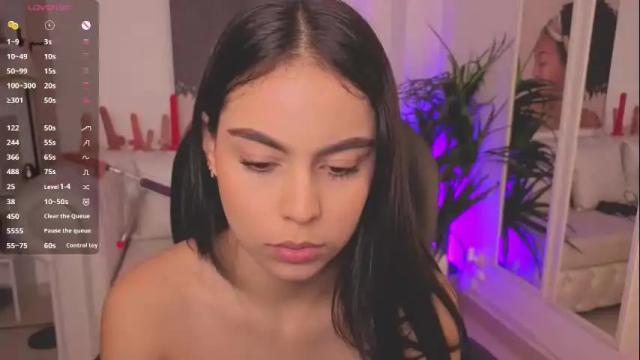 Image 7 of alejaa___ Stream on Chaturbate on 22 days ago