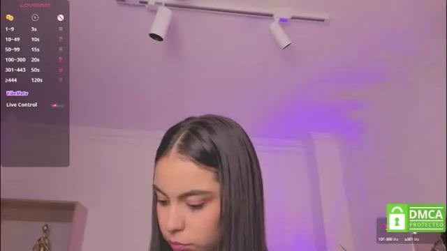 Image 4 of alejaa___ Stream on Chaturbate on 15 hours ago