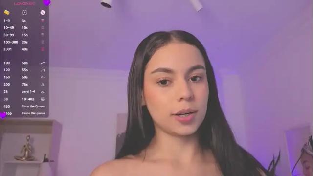 Image 2 of alejaa___ Stream on Chaturbate on 1 month ago