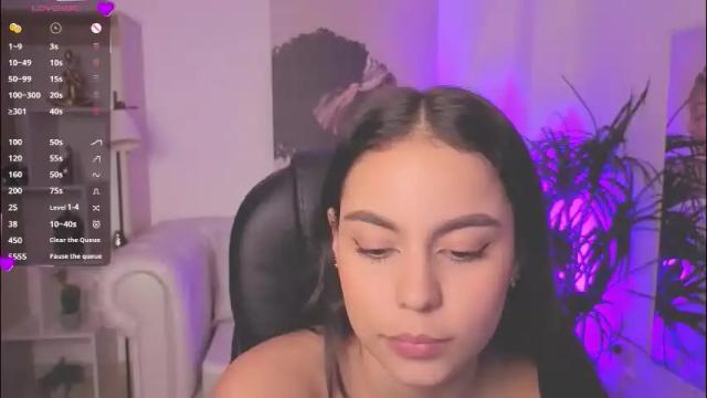 Image 4 of alejaa___ Stream on Chaturbate on 1 month ago