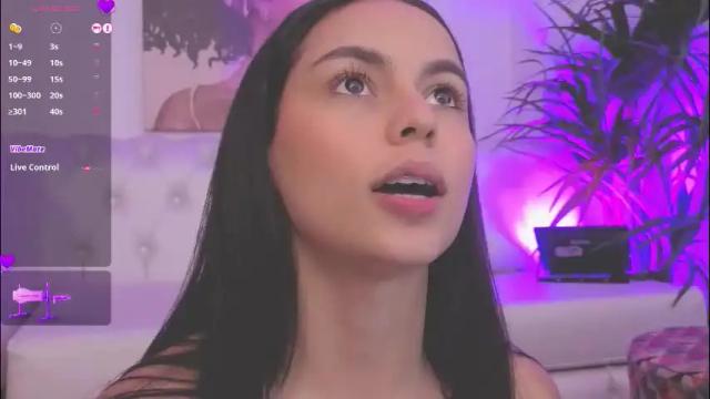 Image 3 of alejaa___ Stream on Chaturbate on 1 month ago