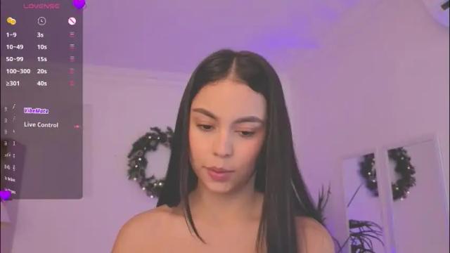 Image 12 of alejaa___ Stream on Chaturbate on 27 days ago