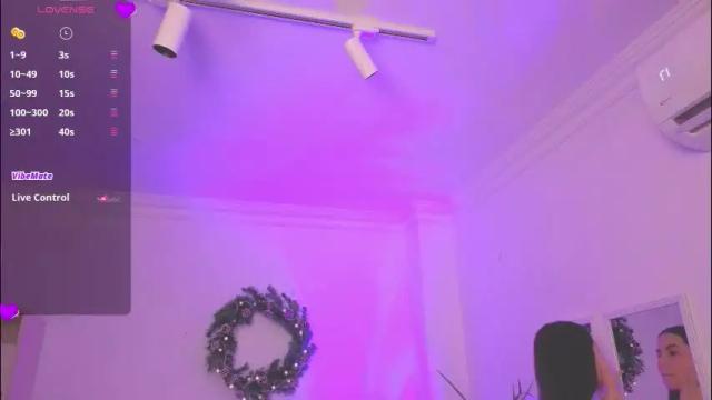 Image 7 of alejaa___ Stream on Chaturbate on 23 days ago