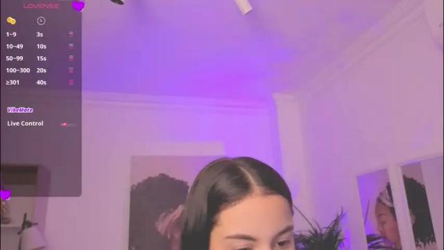 Image 2 of alejaa___ Stream on Chaturbate on 9 days ago