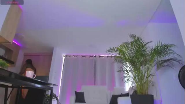 Image 6 of alejaevangeline Stream on Chaturbate on 1 month ago