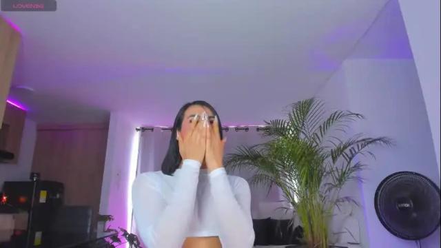 Image 10 of alejaevangeline Stream on Chaturbate on 11 days ago