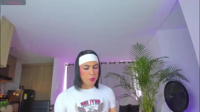 Image 4 of alejaevangeline Stream on Chaturbate on 1 month ago