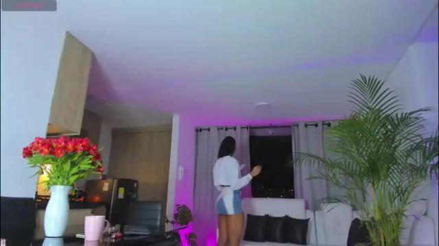 Image 7 of alejaevangeline Stream on Chaturbate on 1 month ago