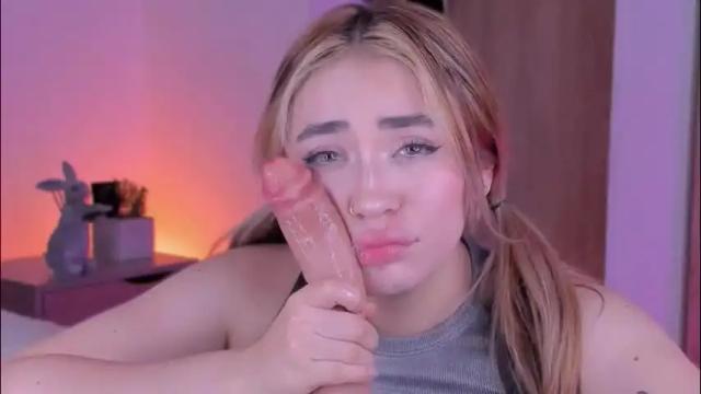 Image 10 of alejamillan1 Stream on Chaturbate on 17 days ago