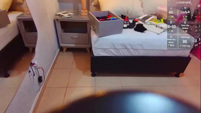 Thumbnail 1, alejandra_martinss's Stream at Chaturbate, 7 hours ago