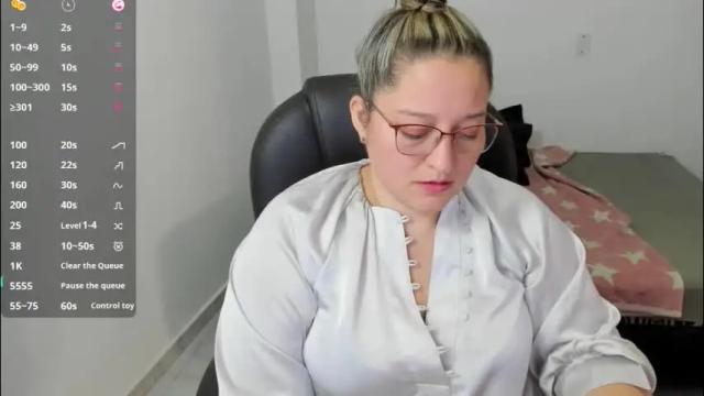 Thumbnail 3, alejandra_milf_'s Stream at Chaturbate, 1 month ago