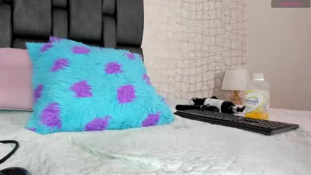 Image 10 of alejandraa_ruiz Stream on Chaturbate on 19 months ago