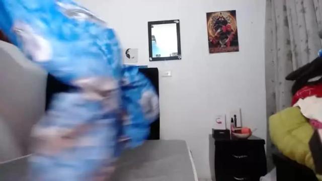 Image 4 of alejandratrevi Stream on Chaturbate on 13 months ago