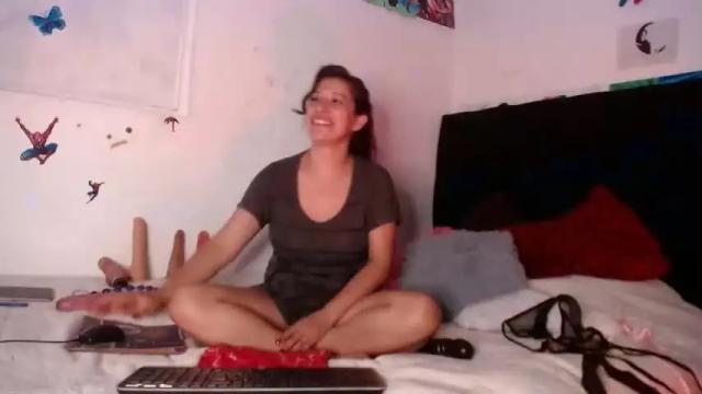 Image 7 of alejandratrevi Stream on Chaturbate on 13 months ago