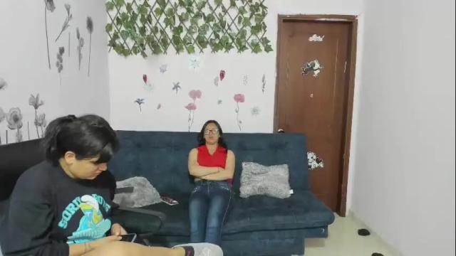 Image 10 of alejita_smithh Stream on Chaturbate on 1 month ago