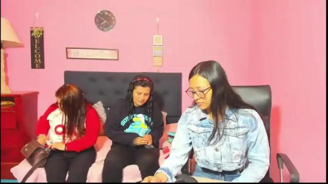 Image 3 of alejita_smithh Stream on Chaturbate on 26 days ago