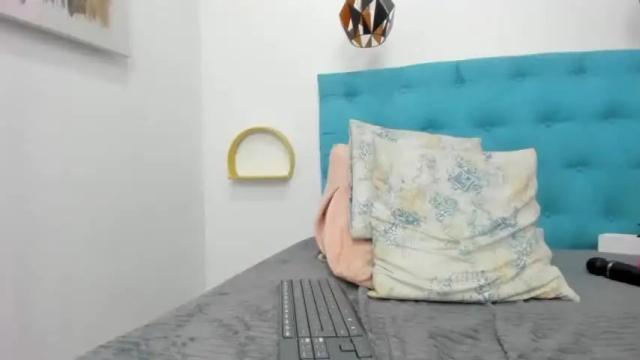 Image 7 of alek_wek_sexy Stream on Chaturbate on 15 months ago