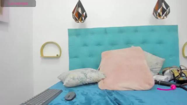 Image 7 of alek_wek_sexy Stream on Chaturbate on 13 months ago