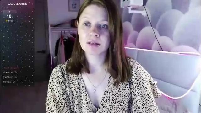 Image 6 of alekasamui Stream on Chaturbate on 4 months ago