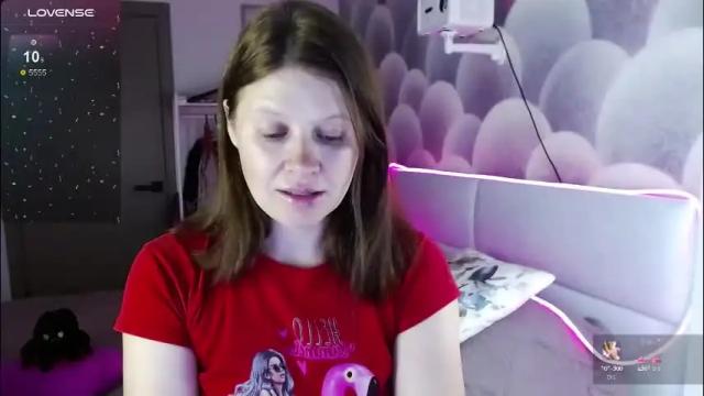 Image 10 of alekasamui Stream on Chaturbate on 4 months ago