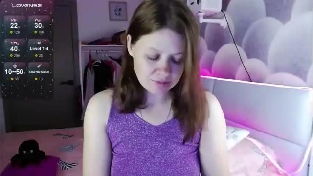 Image 3 of alekasamui Stream on Chaturbate on 4 months ago