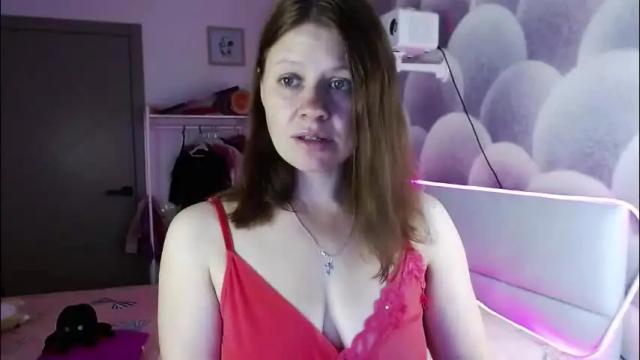 Image 11 of alekasamui Stream on Chaturbate on 4 months ago