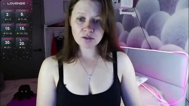 Image 2 of alekasamui Stream on Chaturbate on 4 months ago