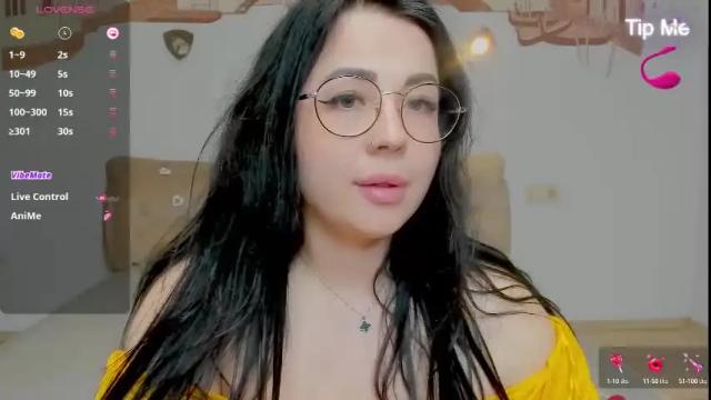 Image 6 of alekisdoll Stream on Chaturbate on 1 month ago
