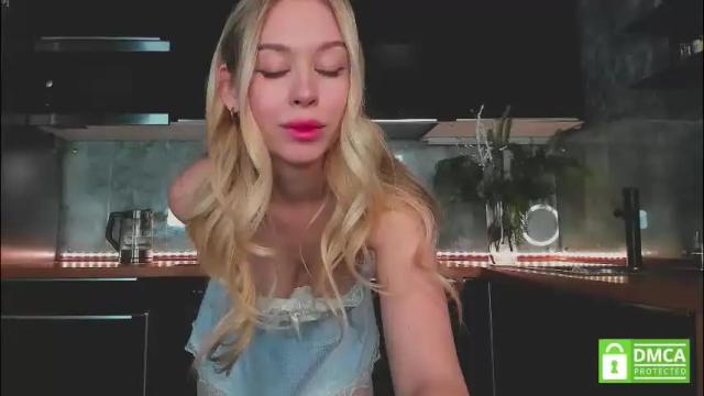 Image 2 of aleksa_cutie Stream on Chaturbate on 10 days ago
